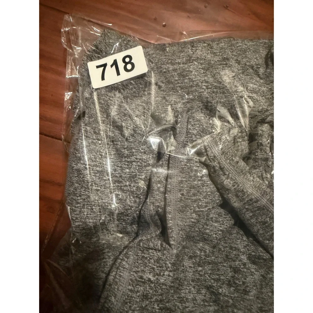 Vuori Mens Grey Heather Performance Jogger Sweatpants Size Large Elastic Waist